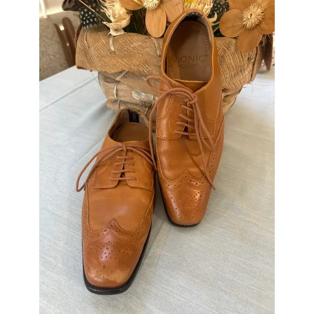 Vionic Men's Harrison Toffee/Tan Leather Wingtip Oxford Dress Shoes SZ 7